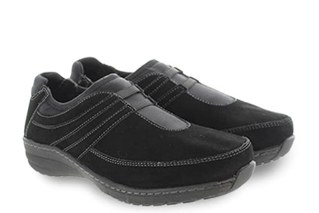 Aetrex Kimber BB300 Black Sneakers Pair