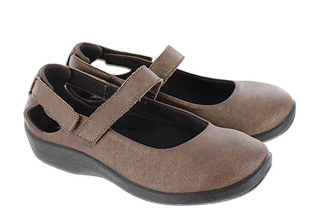 Arcopedico L51 4053-25 Bronze Mary Jane Shoes Pair