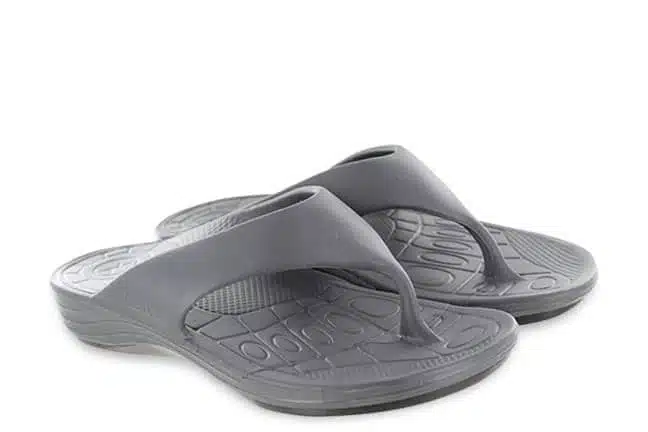 Aetrex Maui L3100M-GRY Dark Grey Flips Pair