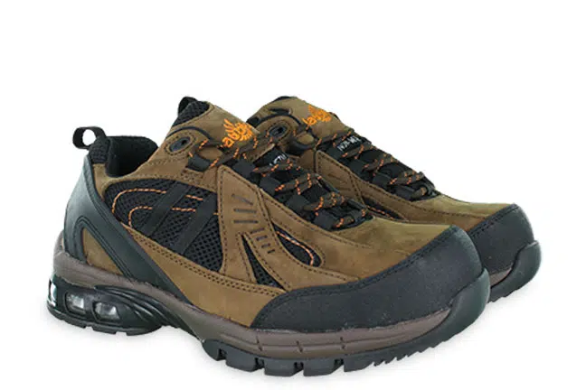 Nautilus N1700 Mid-Brown / Chestnut Shoes Pair