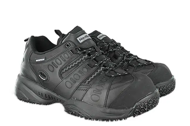 Nautilus N2121 Black Shoes Pair