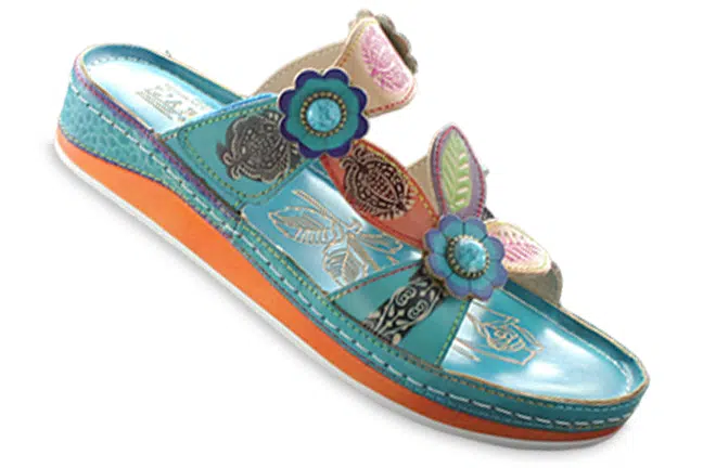 L'Artiste Pillow Turquiose Multi-colored Sandals Single