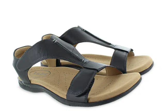 Womens Taos The Show Black Leather Casual Sandal