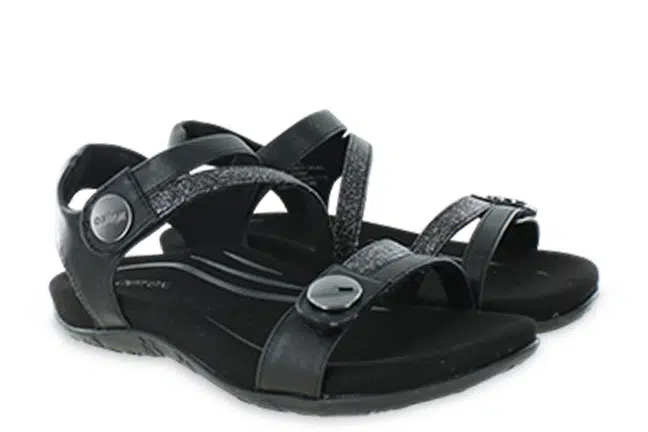 Aetrex Jess SE210 Black Sandals Pair