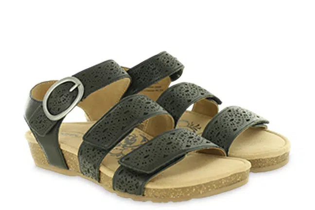 Aetrex Lilly SC570 Black Sandals Pair