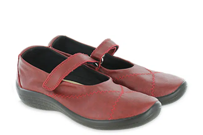 Arcopedico Triglav 4616-J66 Red Mary Jane Shoes Pair