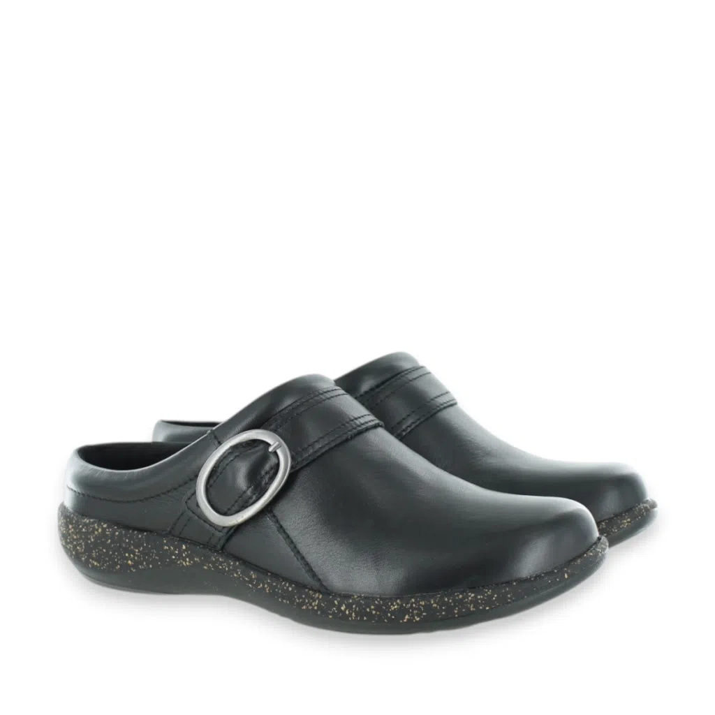 Aetrex Daphne DM6100W Black Clogs Pair