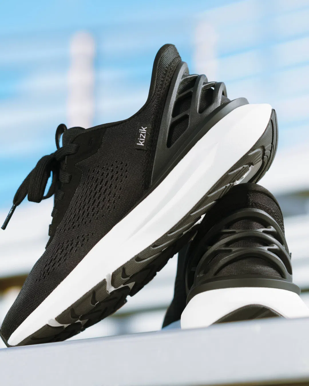 Women's Kizik Athens 2 in Black and White
