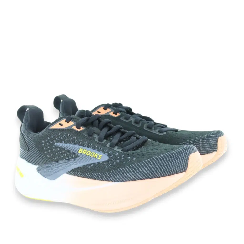 Brooks Ghost Max 4 120485-026 Black Running Shoes Pair
